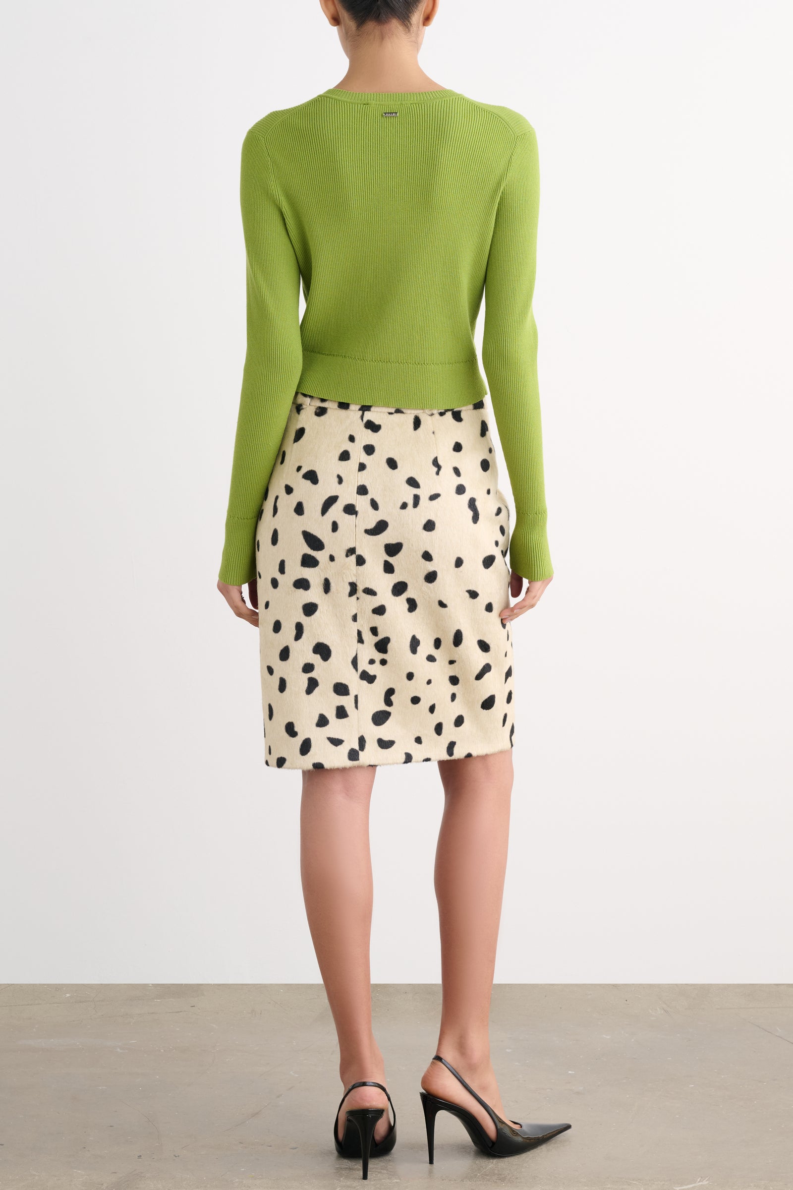ZOE CLASSIC CROPPED CARDIGAN - Toccin