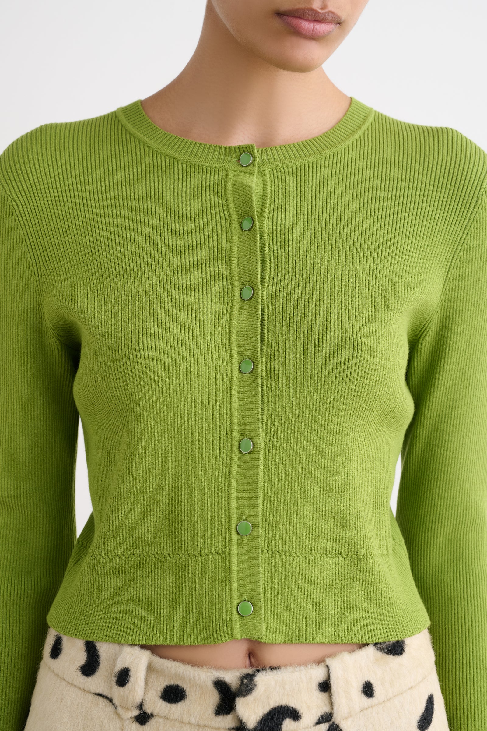 ZOE CLASSIC CROPPED CARDIGAN - Toccin