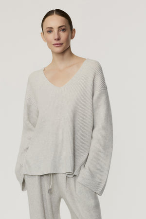 Annalee Oversized  Cashmere V Neck Sweater