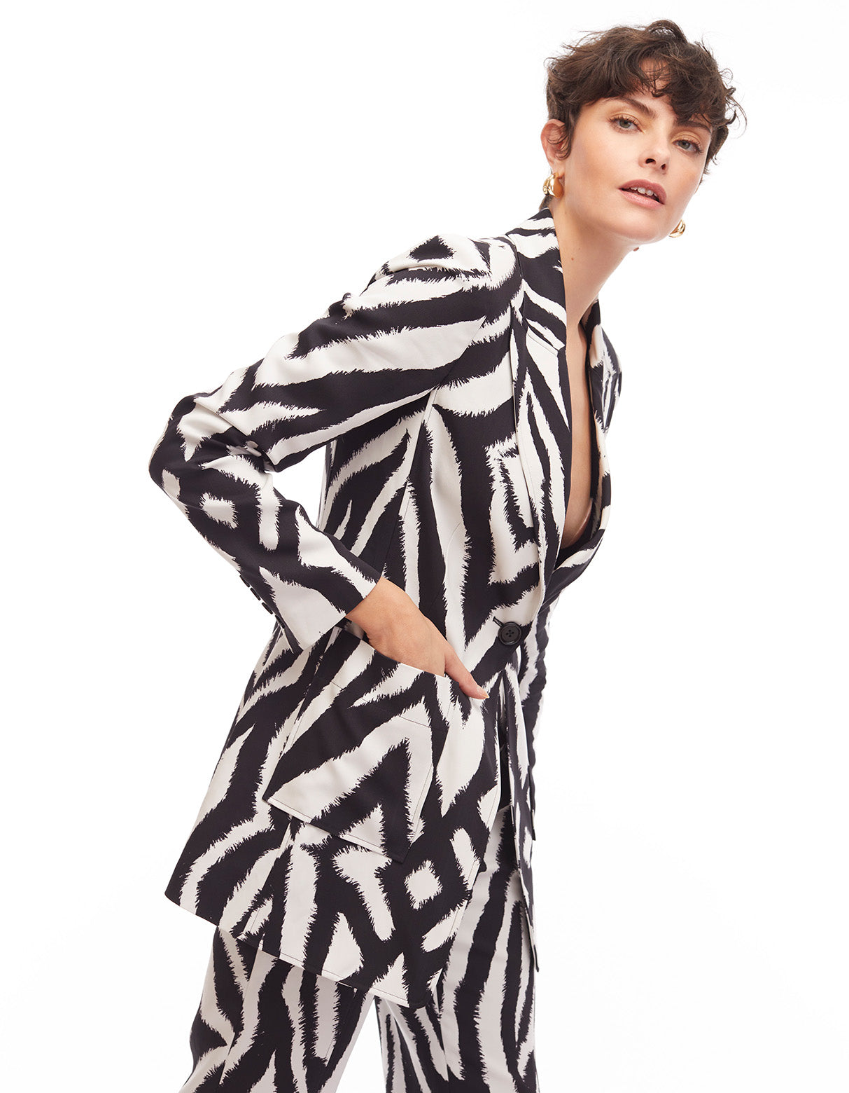 arianna blazer zebra print jet black optic white - flattering office to date night jacket for women designer fashion jackets